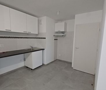 location Appartement T3 DE 62.98m² À ISTRES - Photo 4