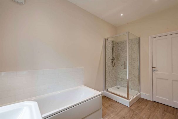 Newly renovated woodland cottage with wraparound garden on the outskirts of Knutsford. A Crown Estate property. - Photo 1