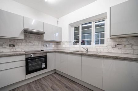 Room in a Shared House, Kirkdale Corner, SE26 - Photo 4