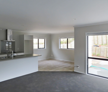 Wainuiomata Living - Photo 4