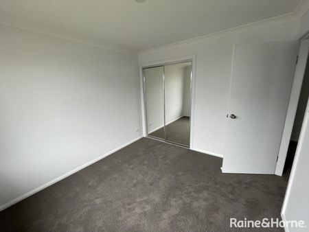 2 Bedroom West Tamworth Unit - Photo 2