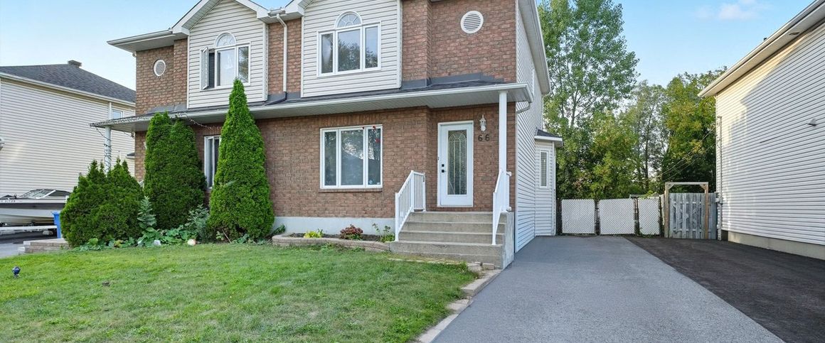 À louer / Maison à étages - Photo 1