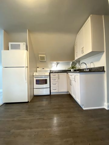 For Lease - 14 Flempton Crescent Unit# Upper, Toronto, Ontario - Photo 3