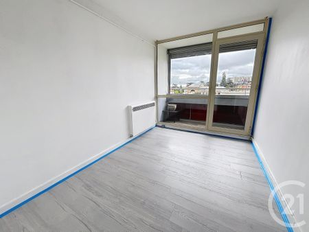 Location Appartement 3 pièces 65m² CHAMALIERES 63400 - Photo 2