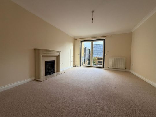 Bradninch, Exeter - Photo 1