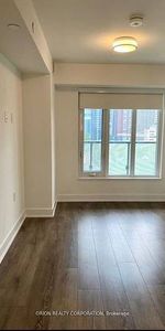 Bloor/Parliament-Luxurious 1Bdrm+Large Den 2Baths - Photo 3