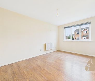 Campernell Close, Brightlingsea - Photo 2