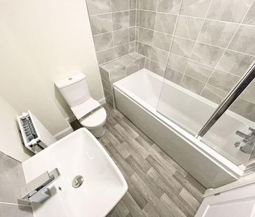 2 bedroom terraced house to rent - Photo 6