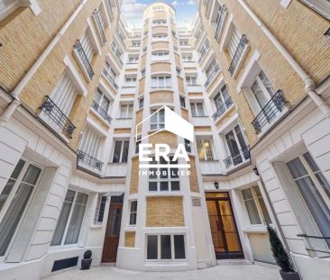 Grand studio meublé de 23.02 m2 / Paris 8ème - Photo 5