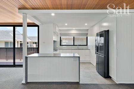 1/2a Helen Street, Merewether NSW 2291 - Townhouse For Rent | Domain - Photo 4