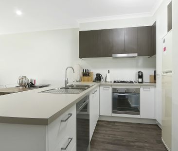 Modern Central Townhouse! - Photo 1