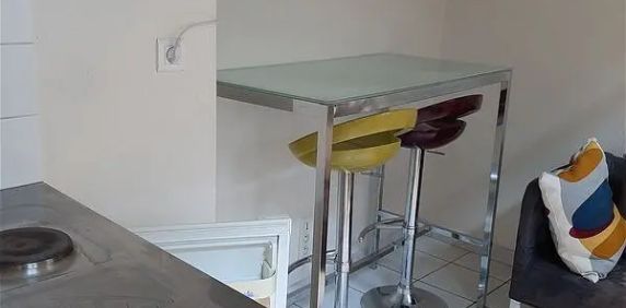 Location appartement 1 pièce - 13.1m² à Valenciennes (59300) - Photo 2