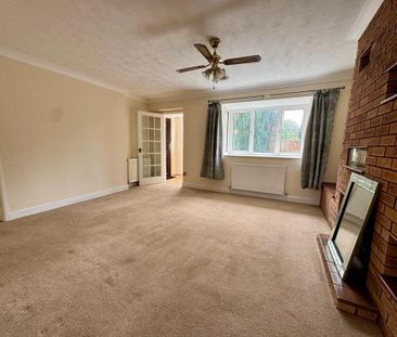 3 bedroom bungalow to rent - Photo 2