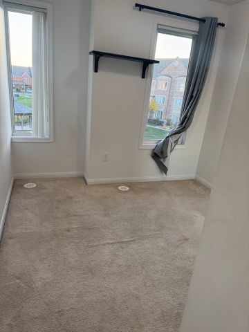 For Lease - 3135 Boxford Crescent Unit# 12, Mississauga, Ontario - Photo 4