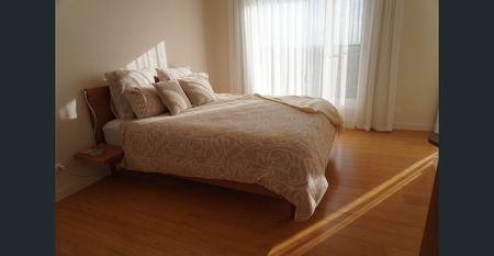 Architecturally Designed Executive Home with Panoramic City, Coast & Sunset Views - Photo 5