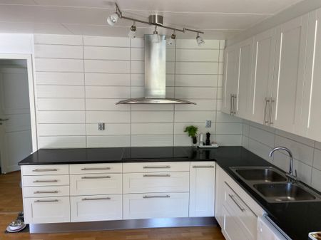 Sjötorpsvägen, Onsala - Photo 3