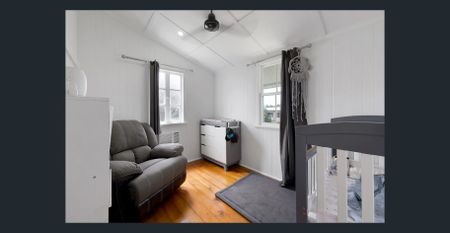 Charming Family Home in the Heart of South Mackay - Photo 4