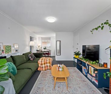 Bright & Spacious 1 bedroom! - Photo 1