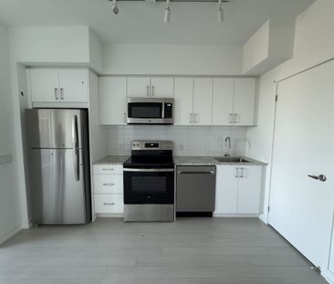 For Lease - 4010 Eglinton Avenue Unit# 920, Toronto, Ontario - Photo 6