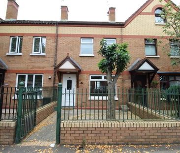 210 Grosvenor Road, Belfast, BT12 5AU - Photo 6