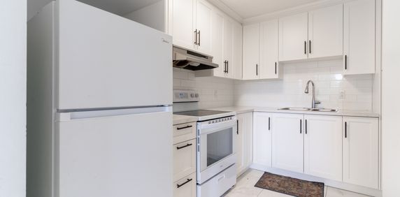 Grand 3 Chambres Lumineux à Louer - Photo 2