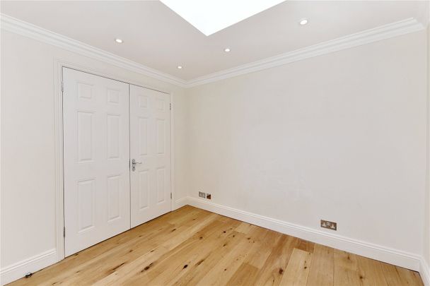 4 Bed Mews House To Rent - Photo 1