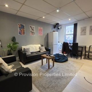 5 Bedroom Student House Leeds University - Photo 1