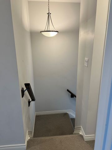 For Lease - 36 Damude Avenue, Thorold, Ontario - Photo 2