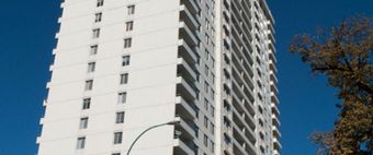 Chateau 100 | 72 Donald Street, Winnipeg - Photo 1