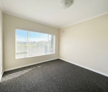 MODERN AND COMFORTABLE - Photo 1