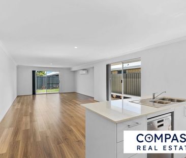 4 Bedroom, 2 bathroom Home In Ravenswood - Photo 1