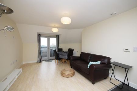 2 bedroom apartment to rent - Photo 5