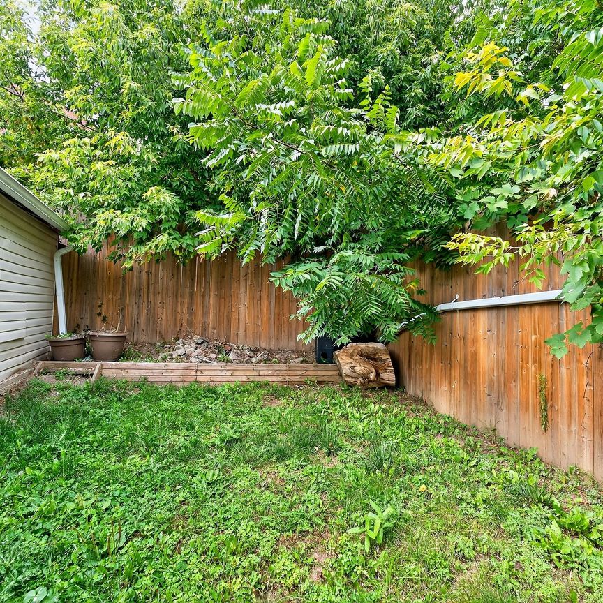 For Lease - 116 Branstone Road Unit# Main Floor, Toronto, Ontario - Photo 1