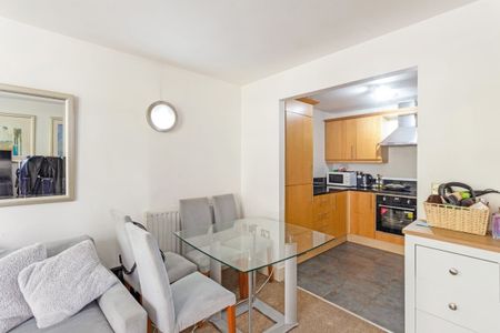 1 bedroom apartment to rent - Photo 3