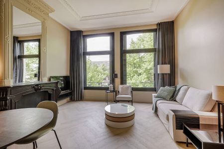 Keizersgracht | Floor Two | One Bedroom | Canal View - Photo 4