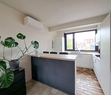 CENTRAAL GELEGEN DUPLEX MET 2 SLAAPKAMERS - Photo 2