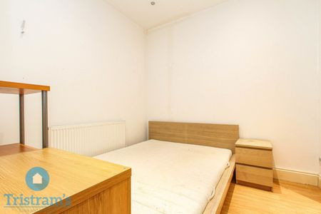 2 bed Apartment for Rent - Photo 5