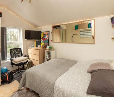 8 bedroom house to rent - Photo 4