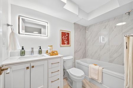 For Lease - 8 Boylen Street Unit# R, Toronto, Ontario - Photo 2