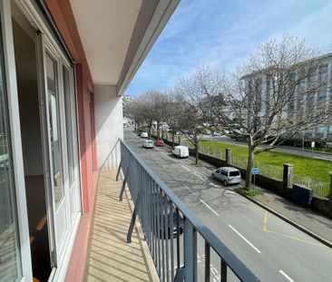 Location Appartement 4 pièces 84m² BREST 29200 - Photo 4