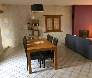 Location Maison 7 pièces 120m² CHATEAUBERNARD 16100 - Photo 3