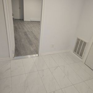 Appartement 3 ½ Rénové à Neuf à Louer - Photo 2