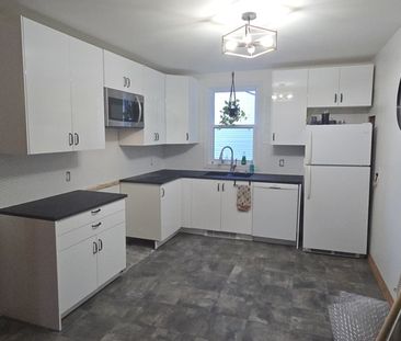 4 1/2 Rez De Chaussée, Duplex, 3 Parking - Photo 2