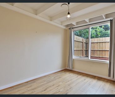 3/14 Acheron Court, Hampton East, Vic 3188 - Photo 4