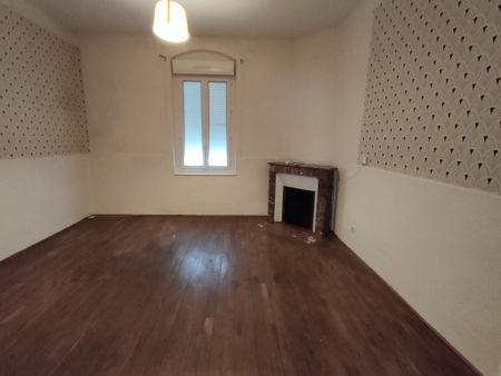 Location Appartement 5 pièces 120m² VARENNES SUR ALLIER 03150 - Photo 3