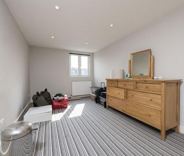 5 bedroom property to rent - Photo 4