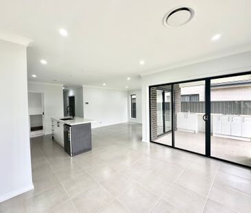 A Rare Gem! - Photo 1