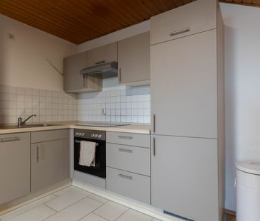 Charmante 2-Zimmer-Wohnung mit Balkon in Ingolstadt-West - Photo 3