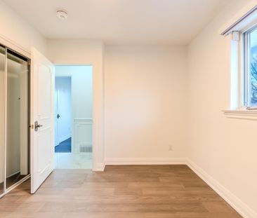 For Lease - 2218 Cliff Road, Mississauga, Ontario - Photo 5
