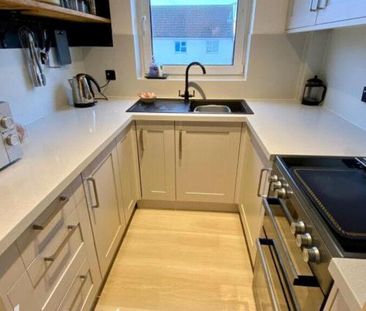 2 bedroom maisonette to rent - Photo 1